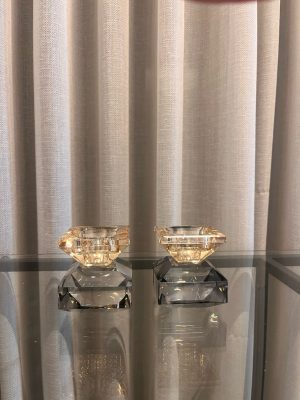 פמוטי קריסטל שחור