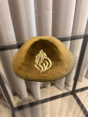 כיפה קטיפה ירוק-האש שלי