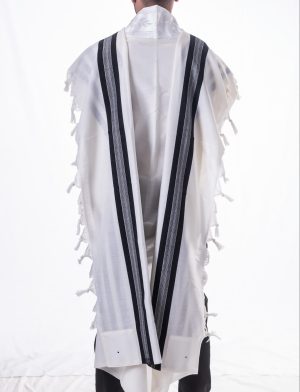 טלית צמר פסים שחורים-ללא רקמה