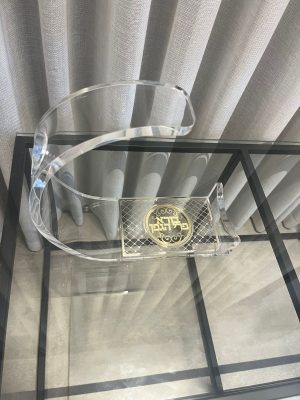 מעמד יין- דגם עיטורים