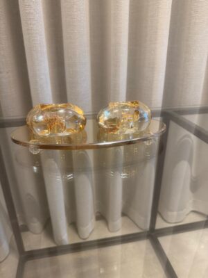 זוג פמוטים כולל מגש-זהב